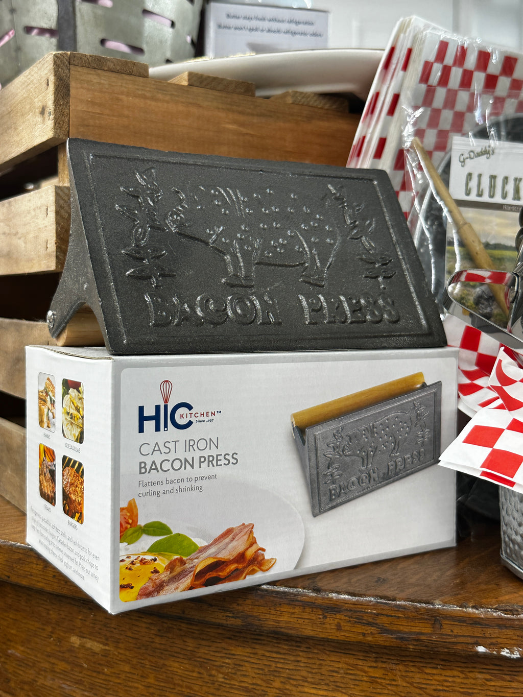 Cast Iron Bacon Press From HIC Kitchen